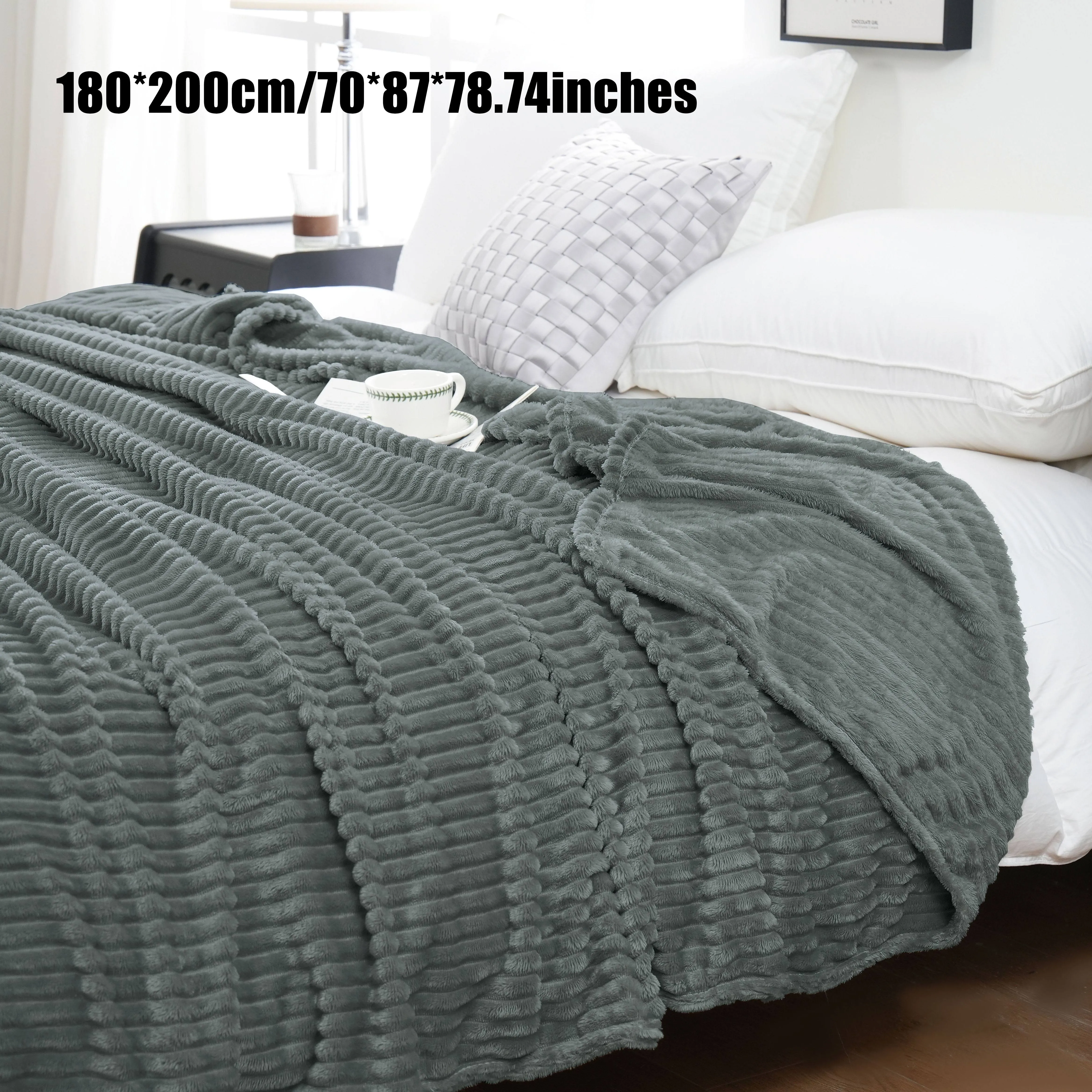 1pc 220GSM Drawstring Flannel Blanket, Plain Flannel Fleece Blanket, Suitable For All Seasons, Warm And Soft, Simple And Stylish, Suitable For Places, Bedrooms, Sofas, Offices, Pet Blankets