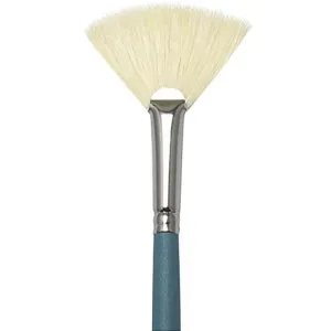 Imia Fan Brush