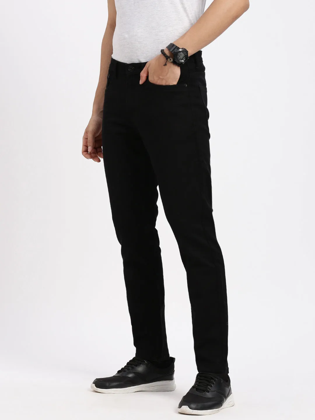 Men Slim Fit Cropped Black Jeans