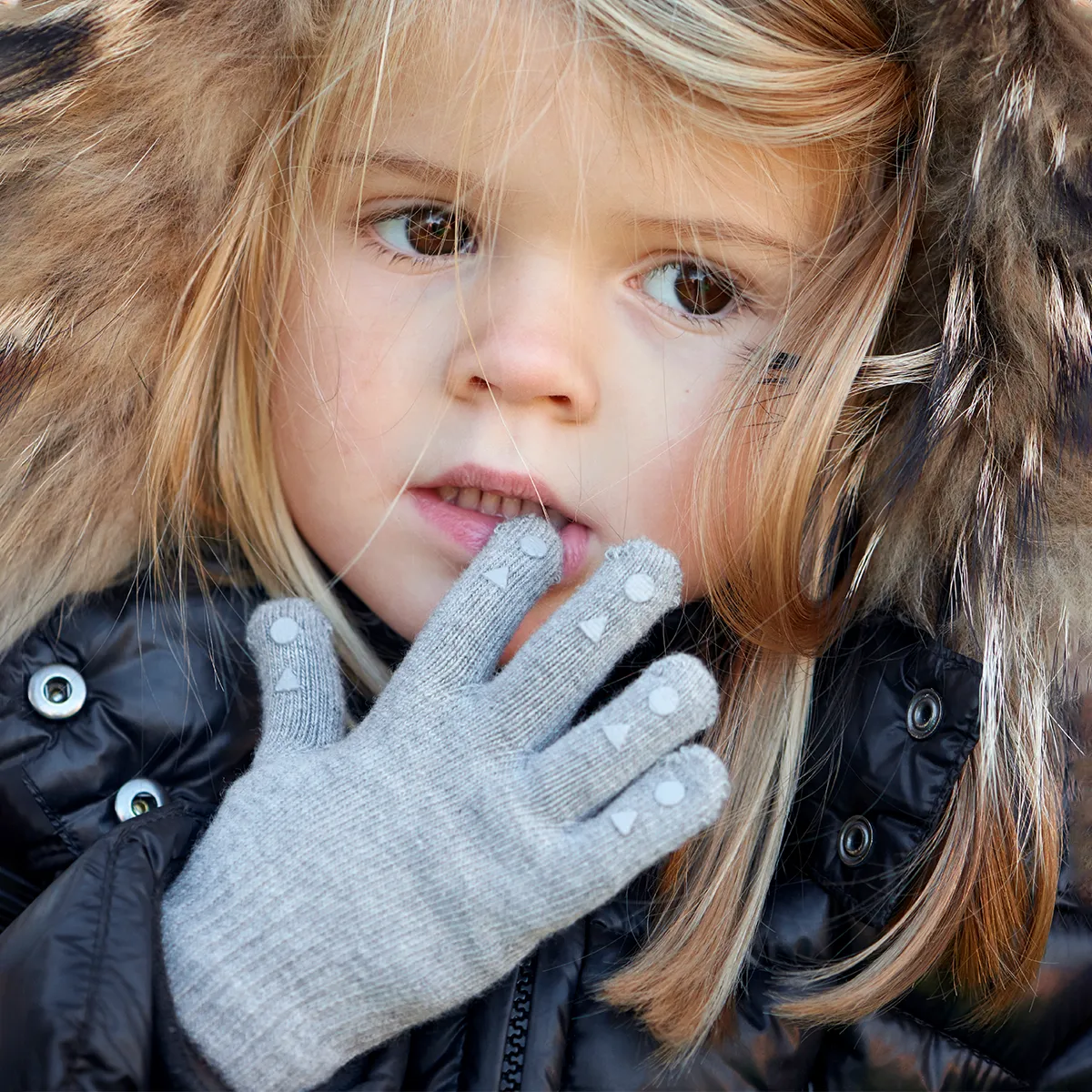 Non-Slip Grip Gloves for Babies and Toddlers - organic cotton - Mustard