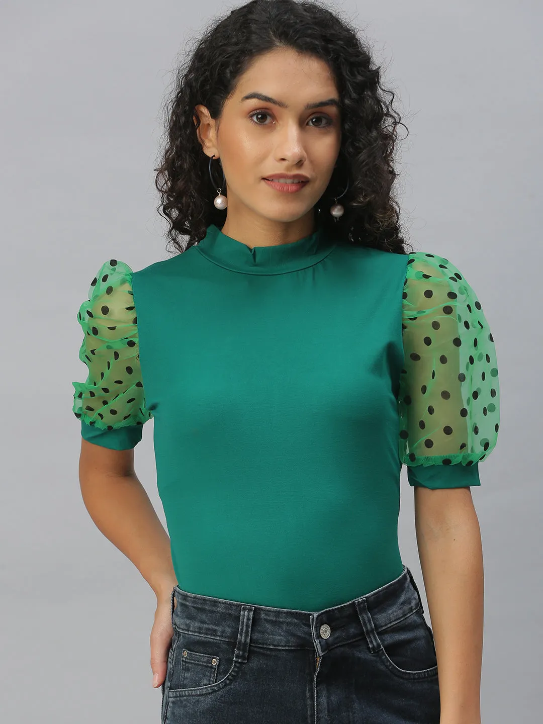 Women Solid Green Fitted Top